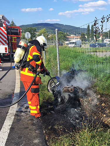 Feuerwehr Zofingen Brand Motorrad 
